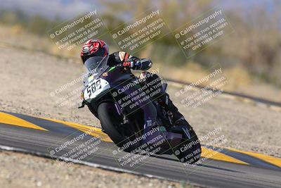 media/Dec-17-2022-SoCal Trackdays (Sat) [[224abd9271]]/Turn 7 Set 2 (1140am)/